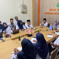 Semarak HUT Kemerdekaan RI dan Mahkamah Agung RI di PA Bima